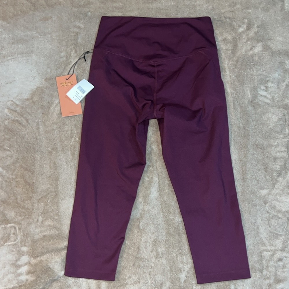 Girlfriend Collective NWT Compression High Rise Legging - Picture 2 of 7